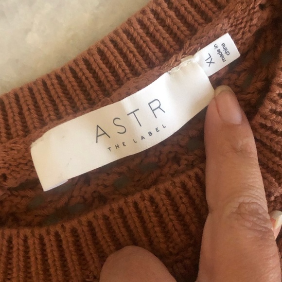 NWT 🧶 ASTR the label sweater XL 🧶 - Picture 3 of 5